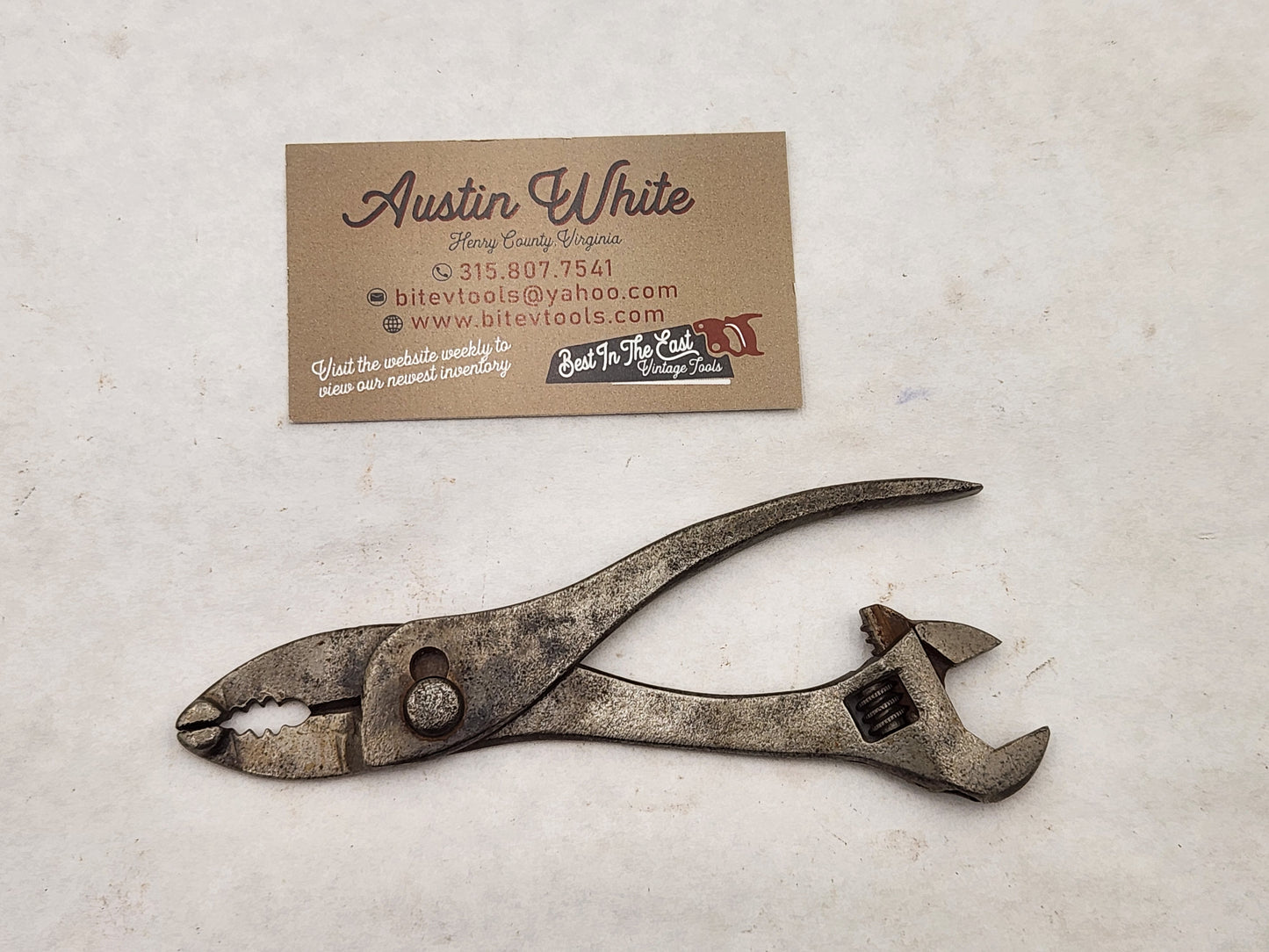 Unmarked Adjustable wrench combo