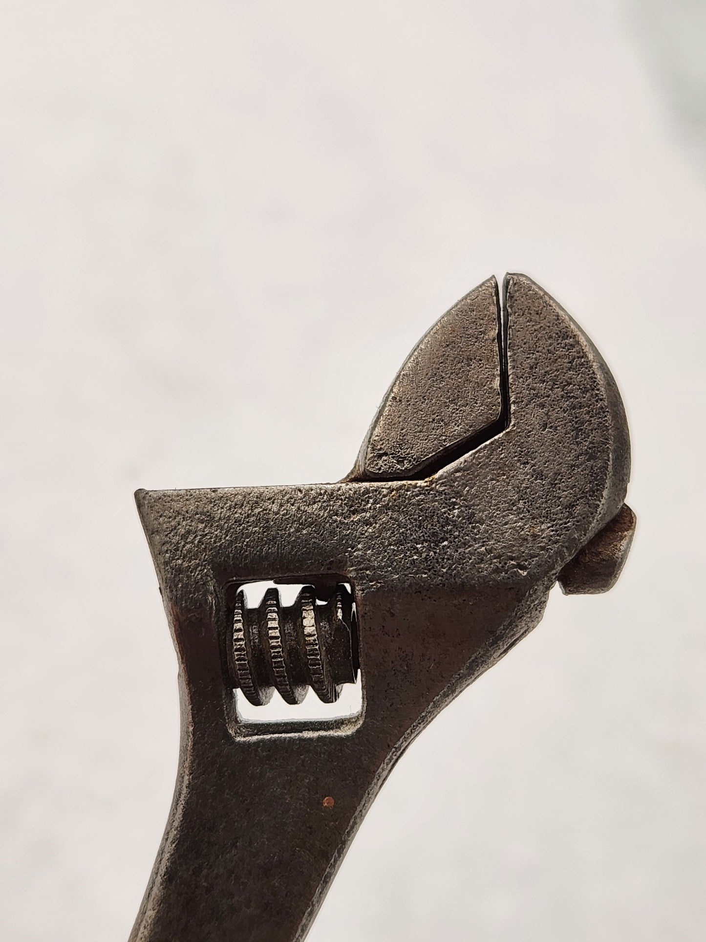 Unmarked Adjustable wrench combo